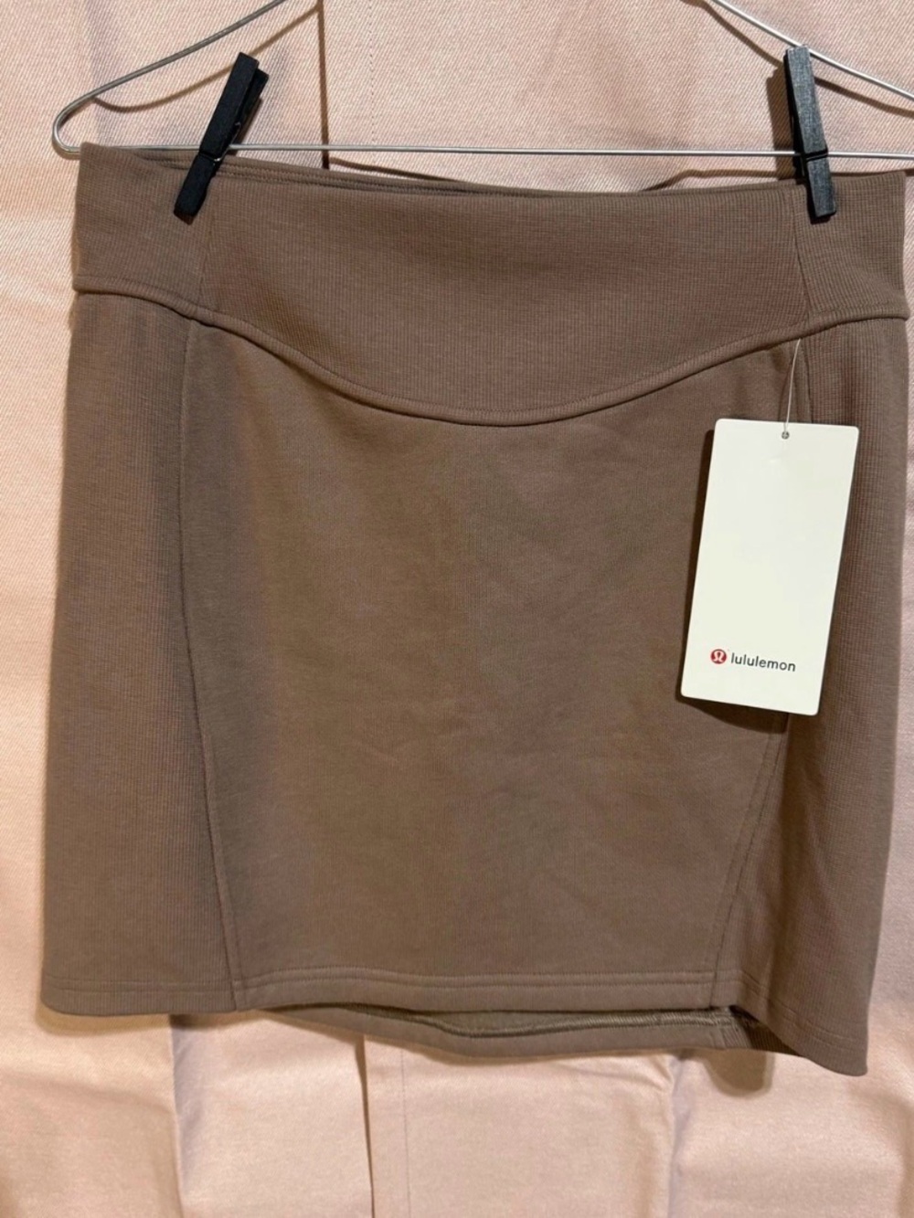lululemon Scuba HR mini skirt